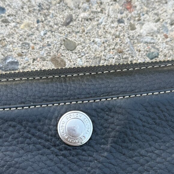 Authentic Vintage Coach Large Black Leather Wallet – Silver Hardware Zip-Around - Picture 2 of 7